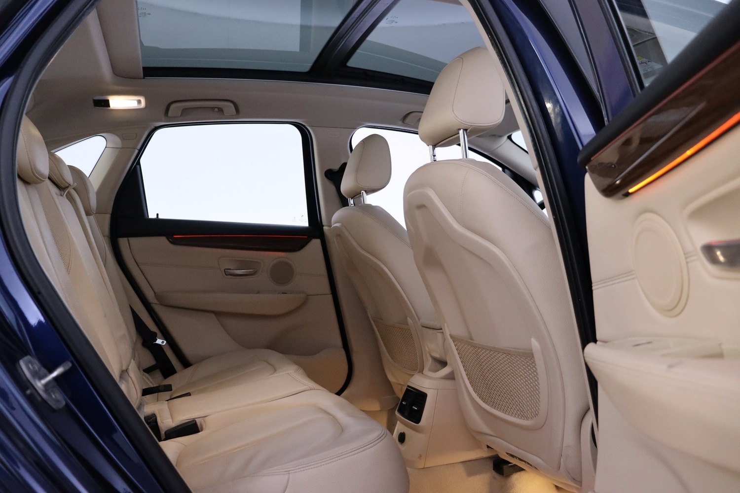 BMW 218 vaihtoauto