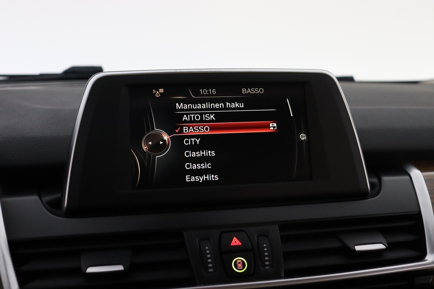 BMW 218 vaihtoauto