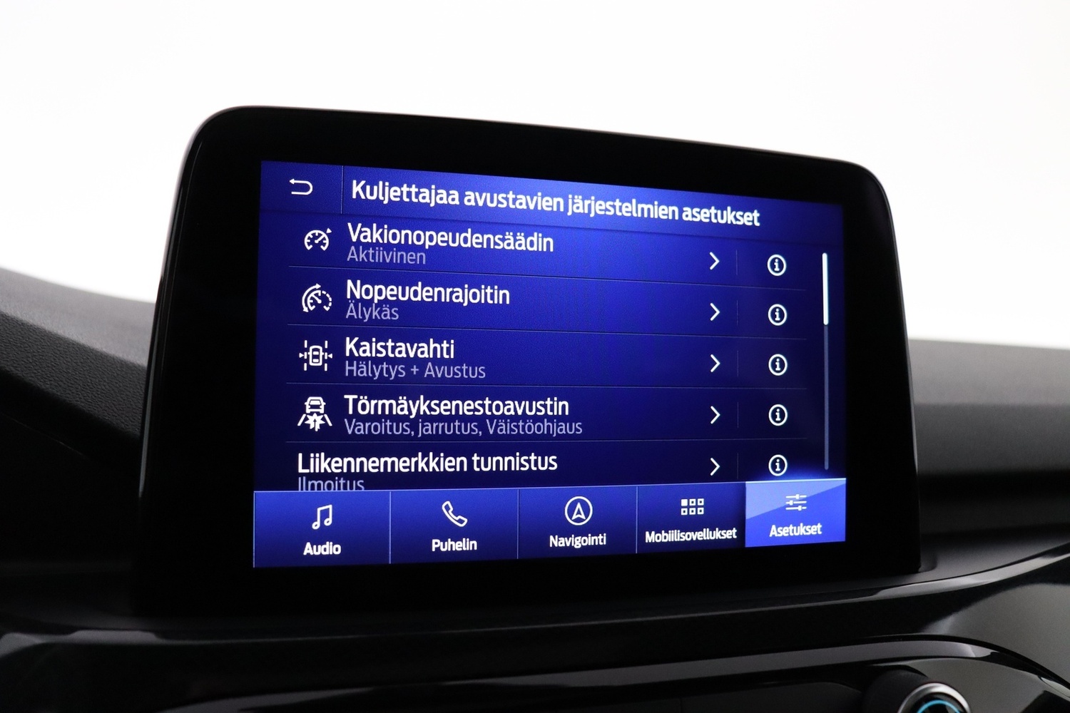Ford Kuga vaihtoauto
