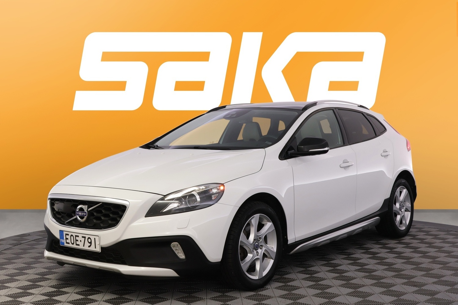 Volvo V40 Cross Country vaihtoauto