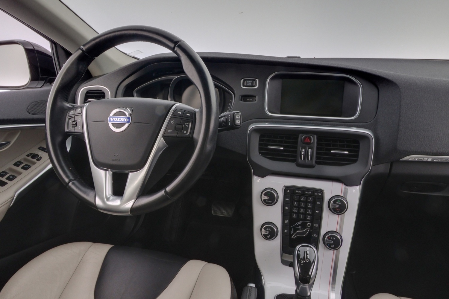 Volvo V40 Cross Country vaihtoauto