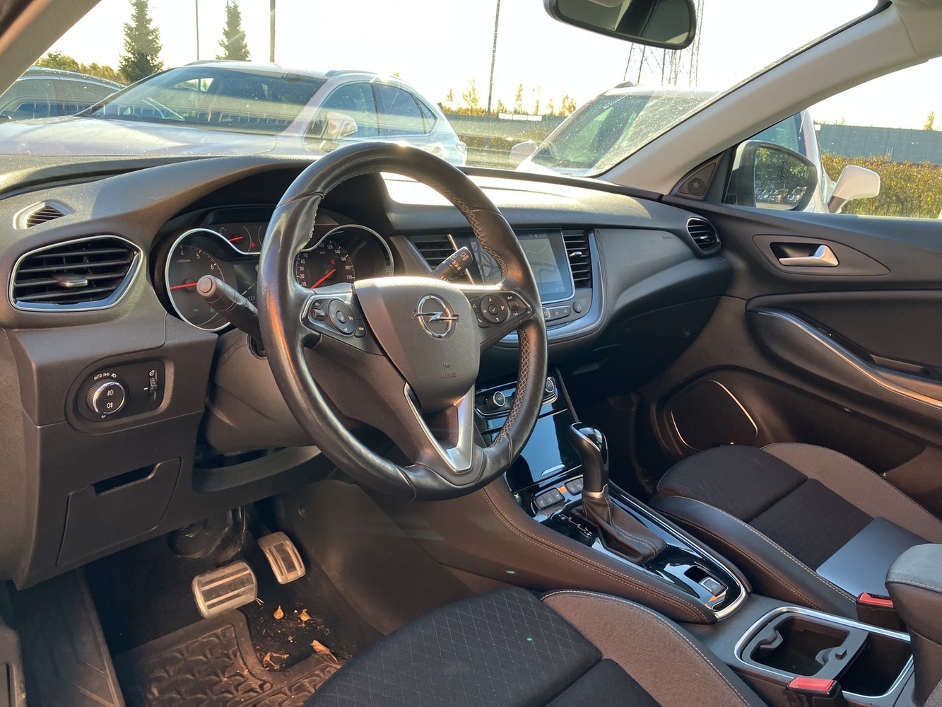 Opel Grandland X vaihtoauto