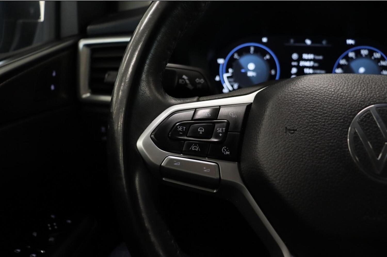 Volkswagen Amarok vaihtoauto