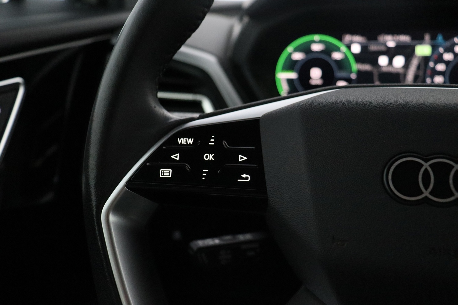 Audi Q4 e-tron vaihtoauto