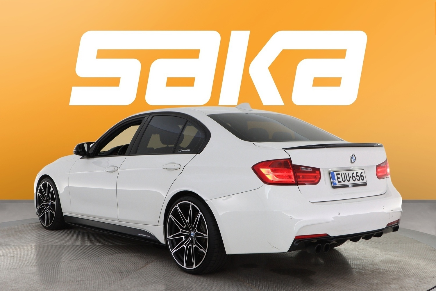 BMW 320 vaihtoauto