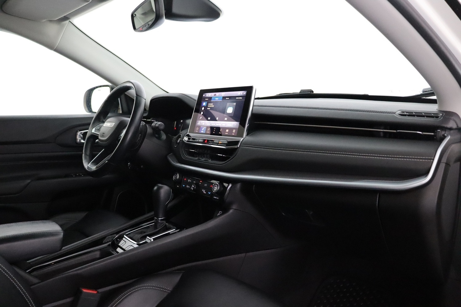 Jeep Compass vaihtoauto