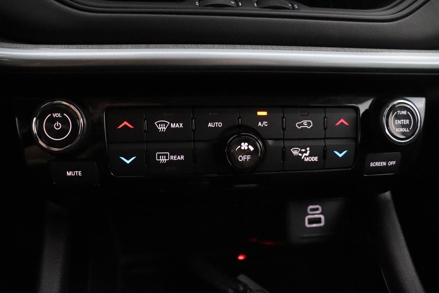 Jeep Compass vaihtoauto
