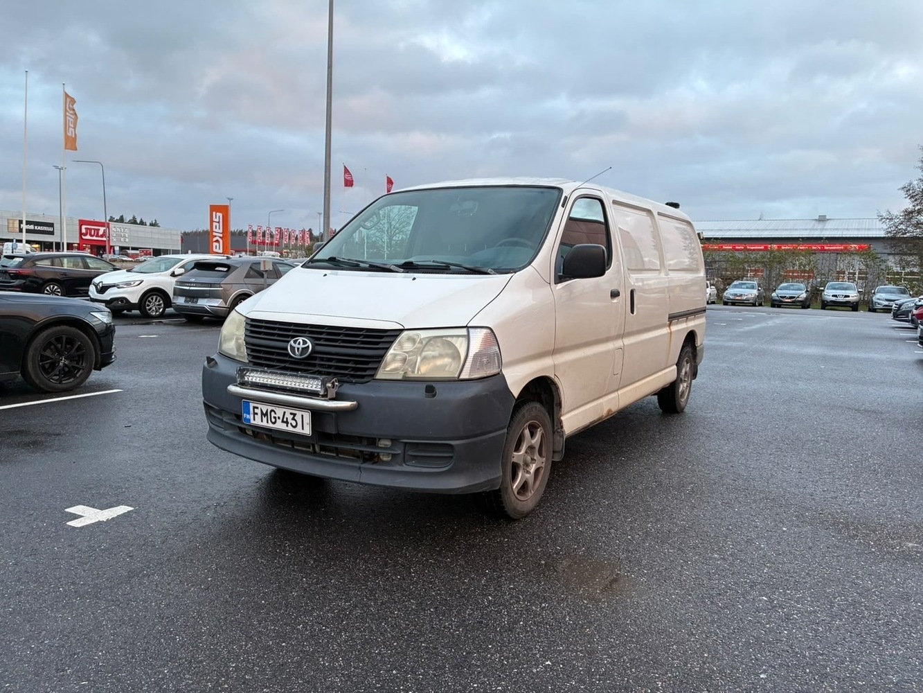 Toyota Hiace vaihtoauto