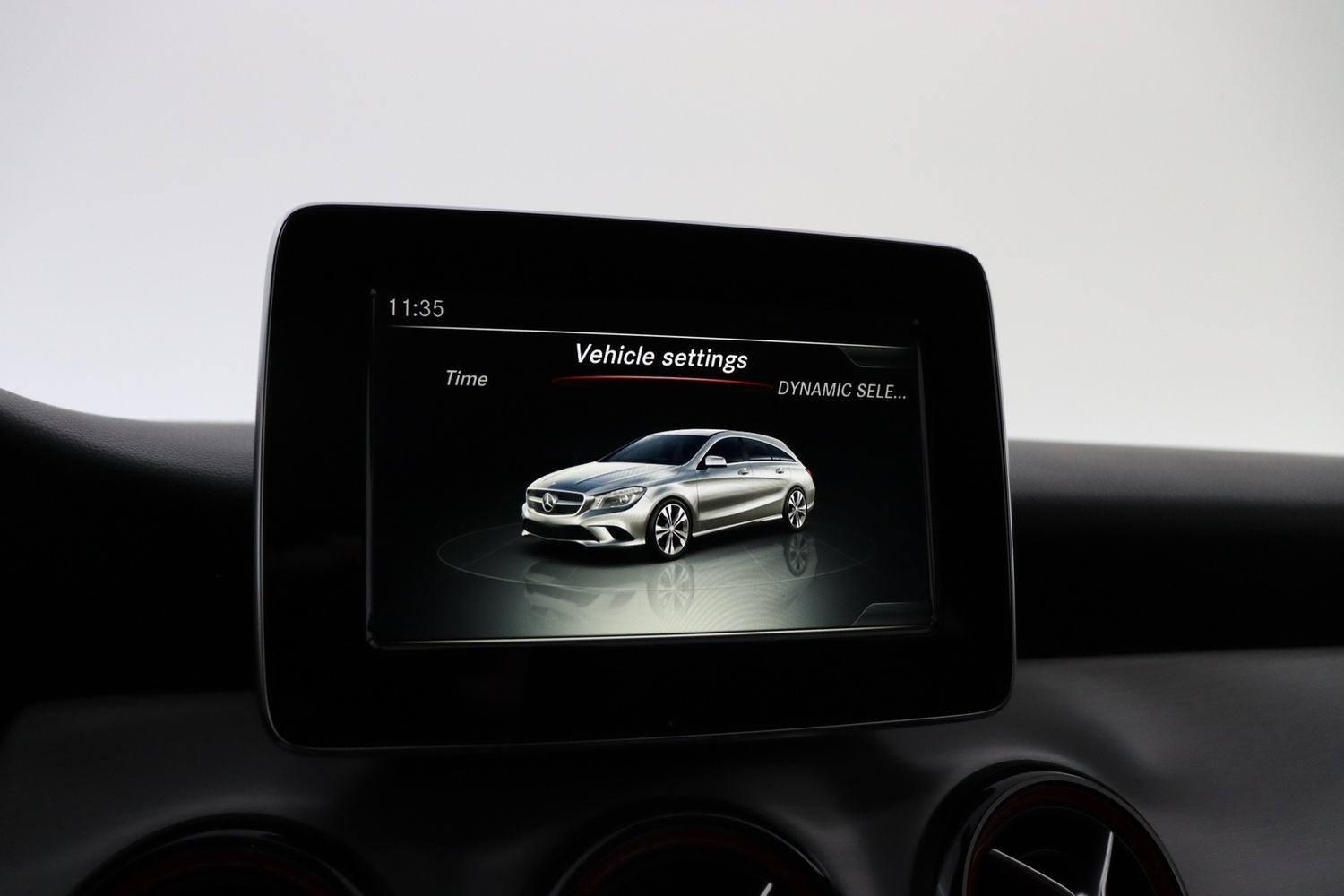 Mercedes-Benz CLA vaihtoauto