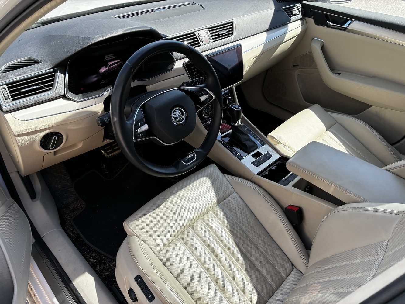 Skoda Superb vaihtoauto
