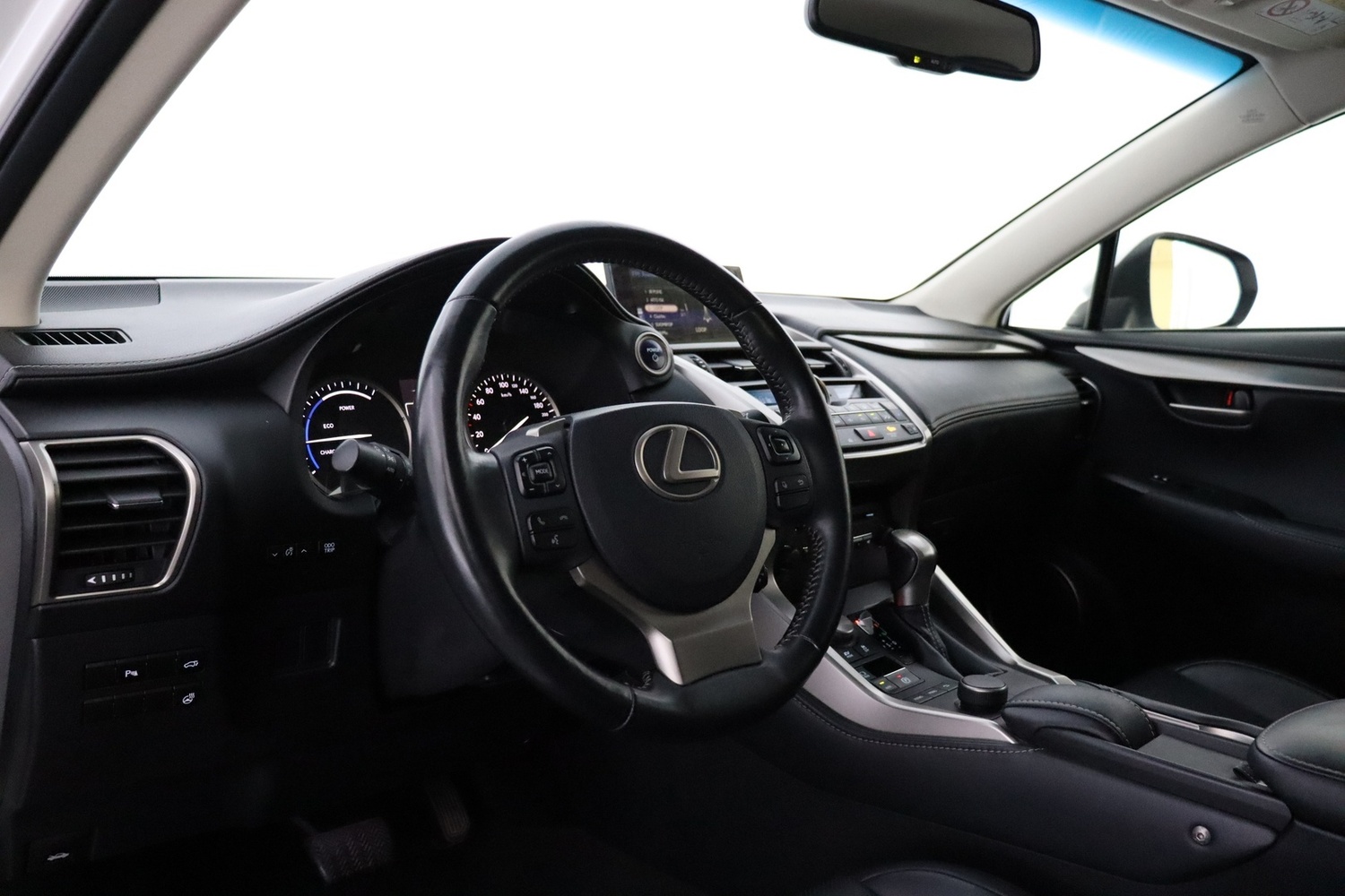 Lexus NX vaihtoauto