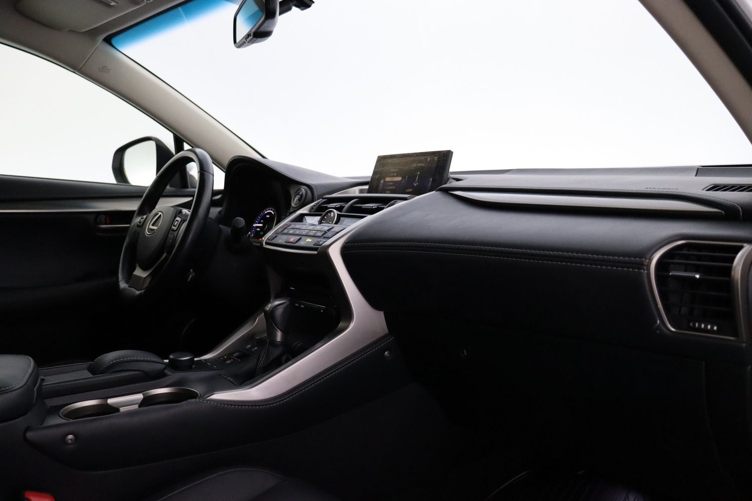 Lexus NX vaihtoauto
