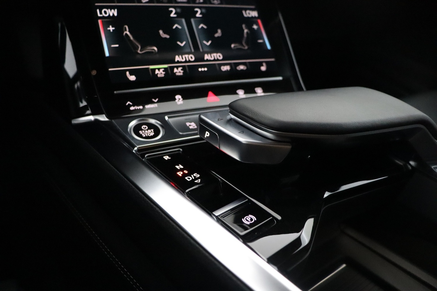 Audi Q8 e-tron vaihtoauto