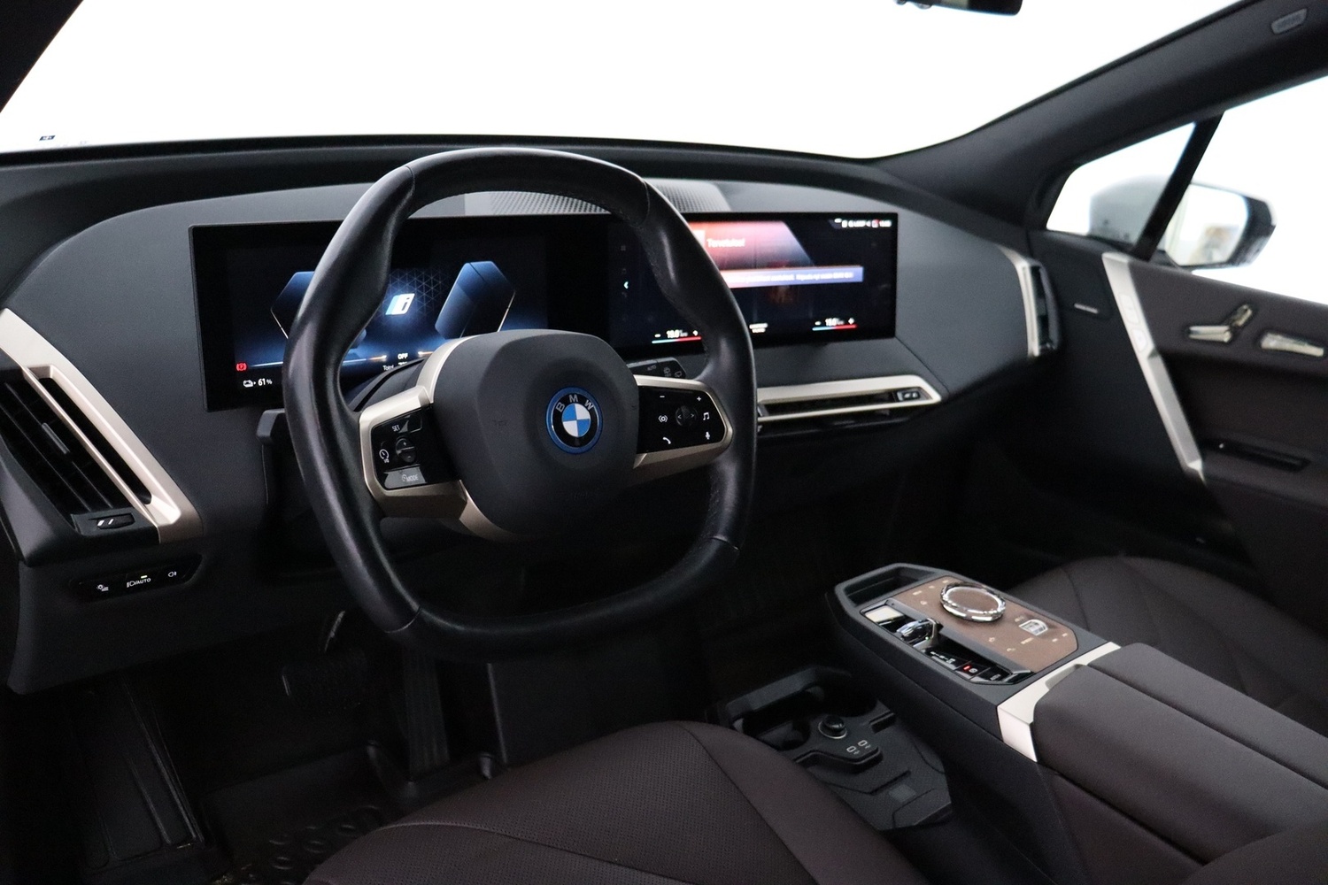 BMW iX vaihtoauto