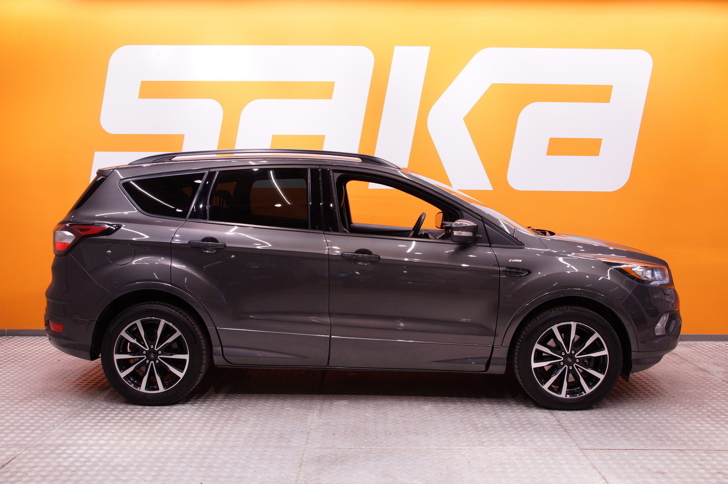 Ford Kuga vaihtoauto