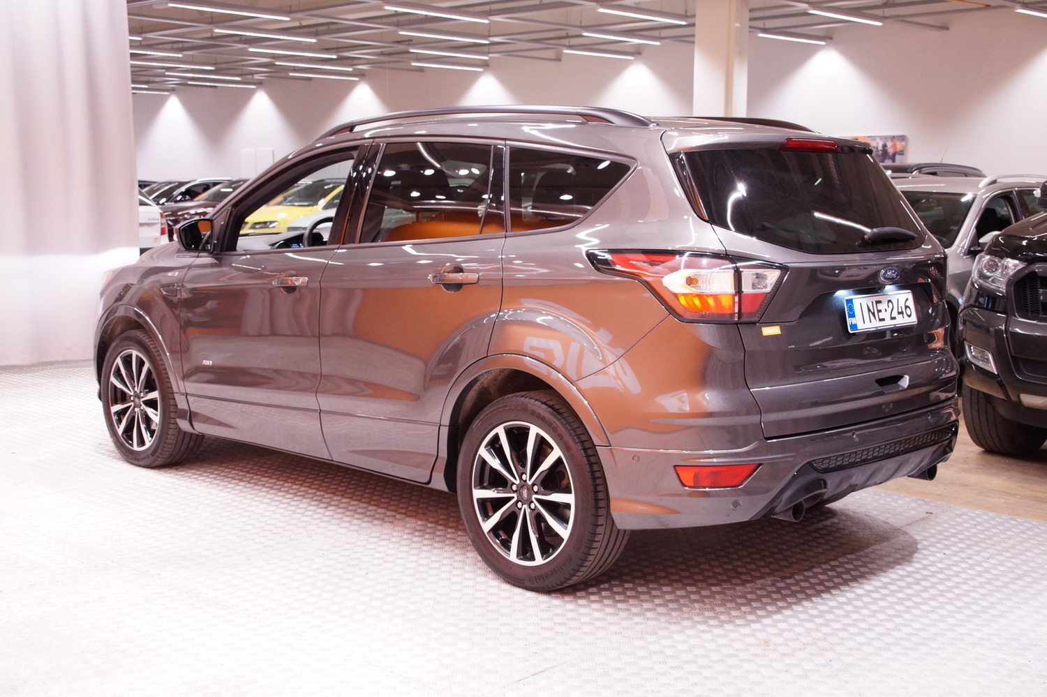Ford Kuga vaihtoauto