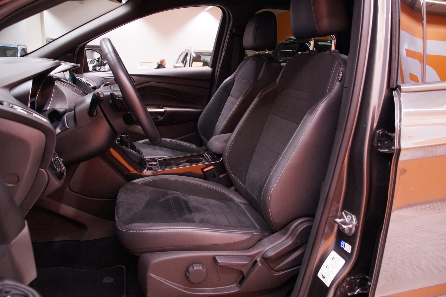 Ford Kuga vaihtoauto
