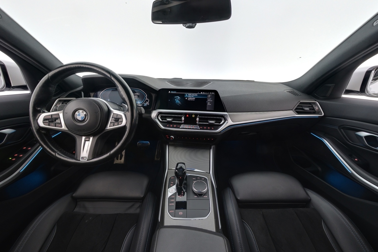 BMW 330 vaihtoauto
