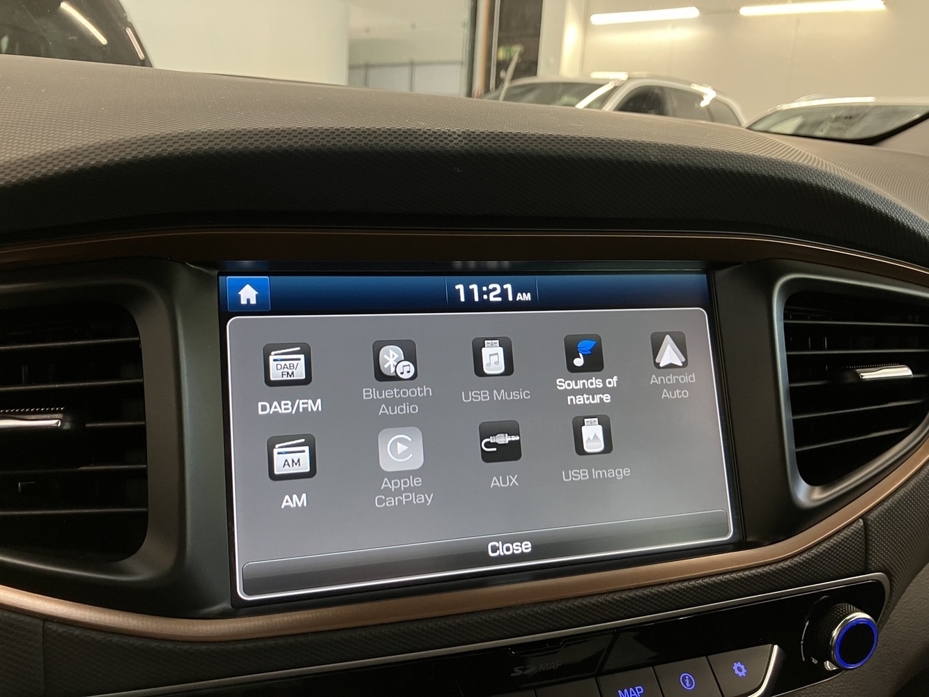Hyundai IONIQ electric vaihtoauto