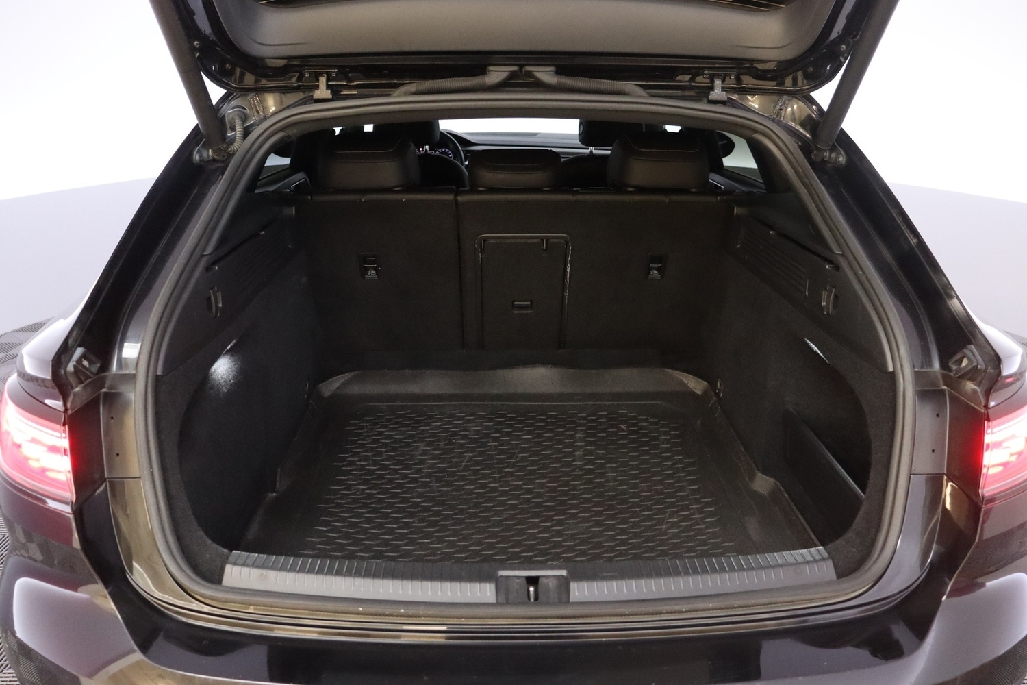 Volkswagen Arteon vaihtoauto