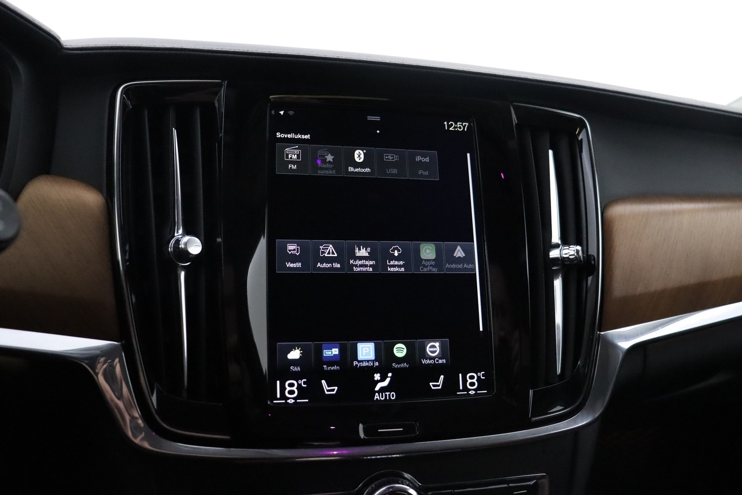 Volvo V90 vaihtoauto