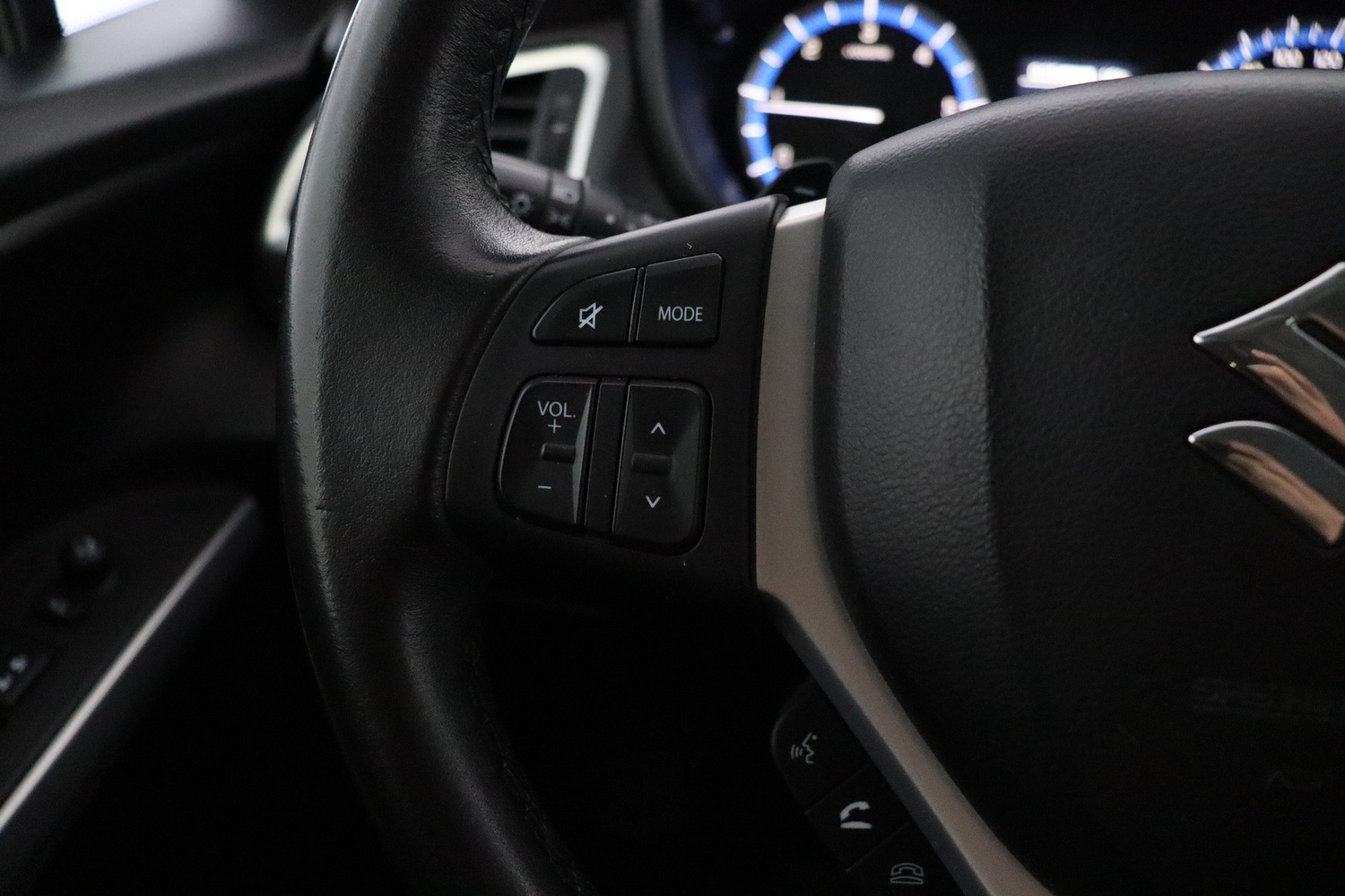Suzuki SX4 vaihtoauto