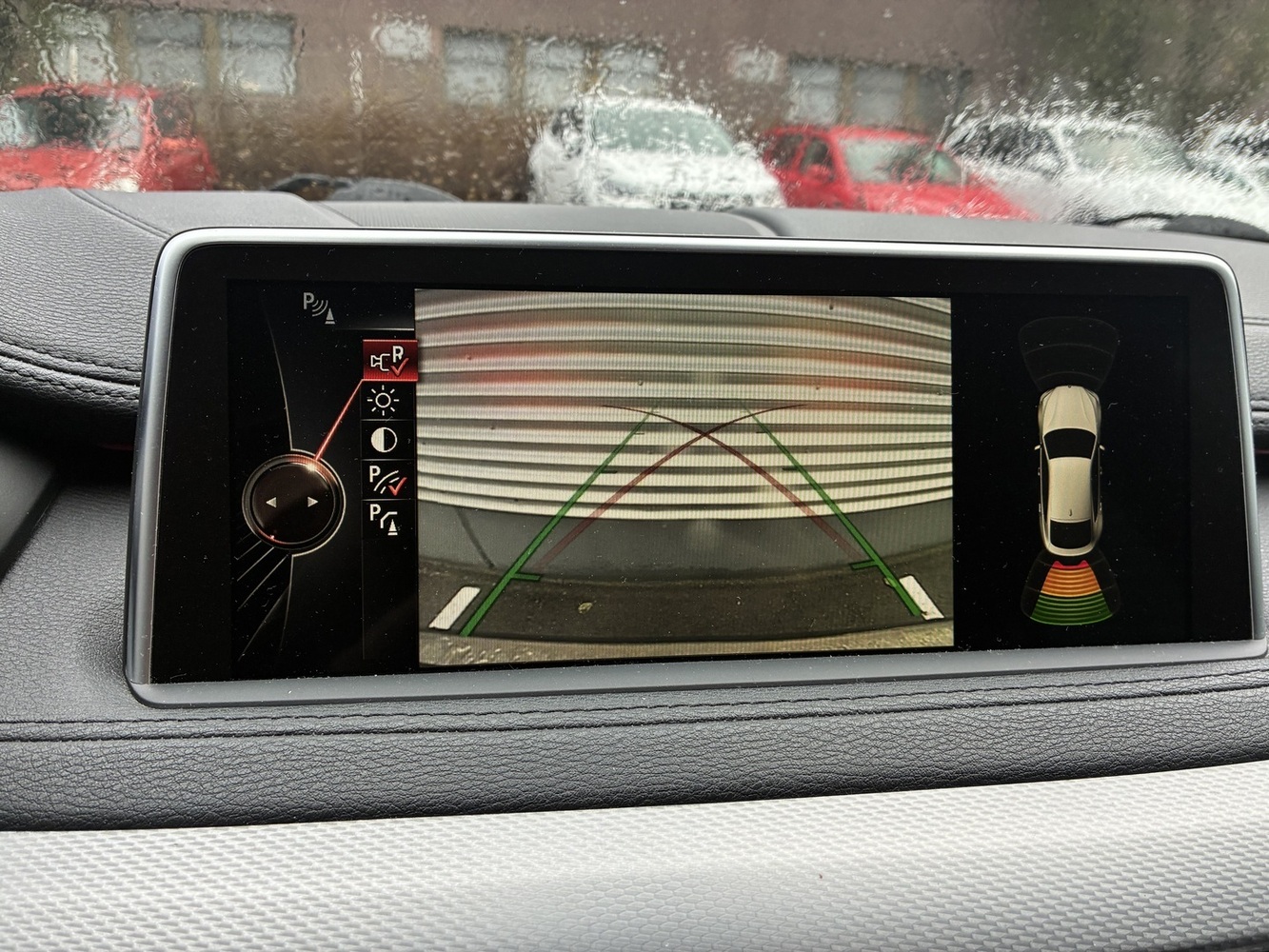 BMW X6 vaihtoauto