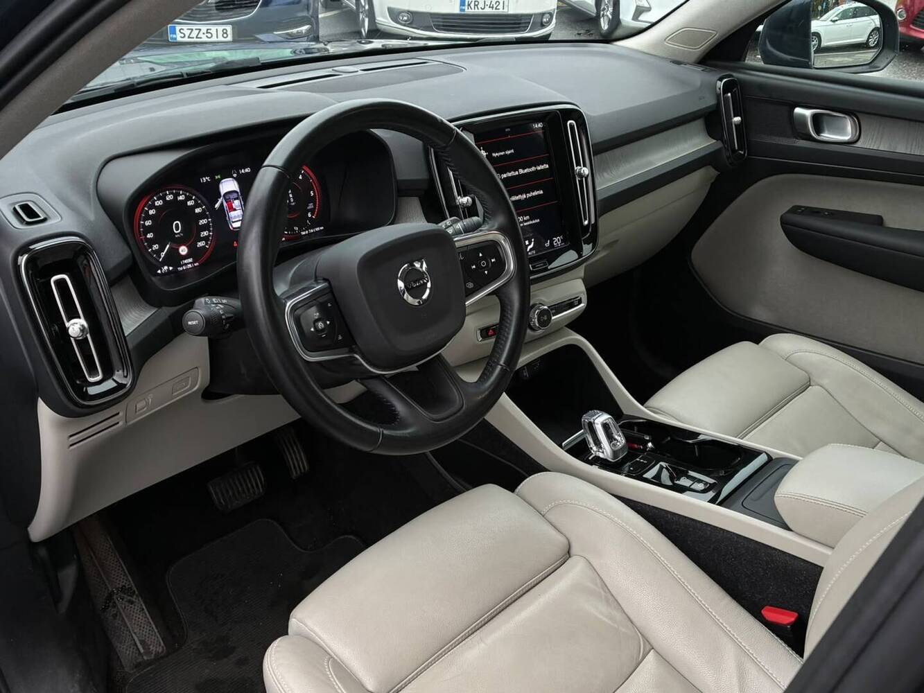 Volvo XC40 vaihtoauto