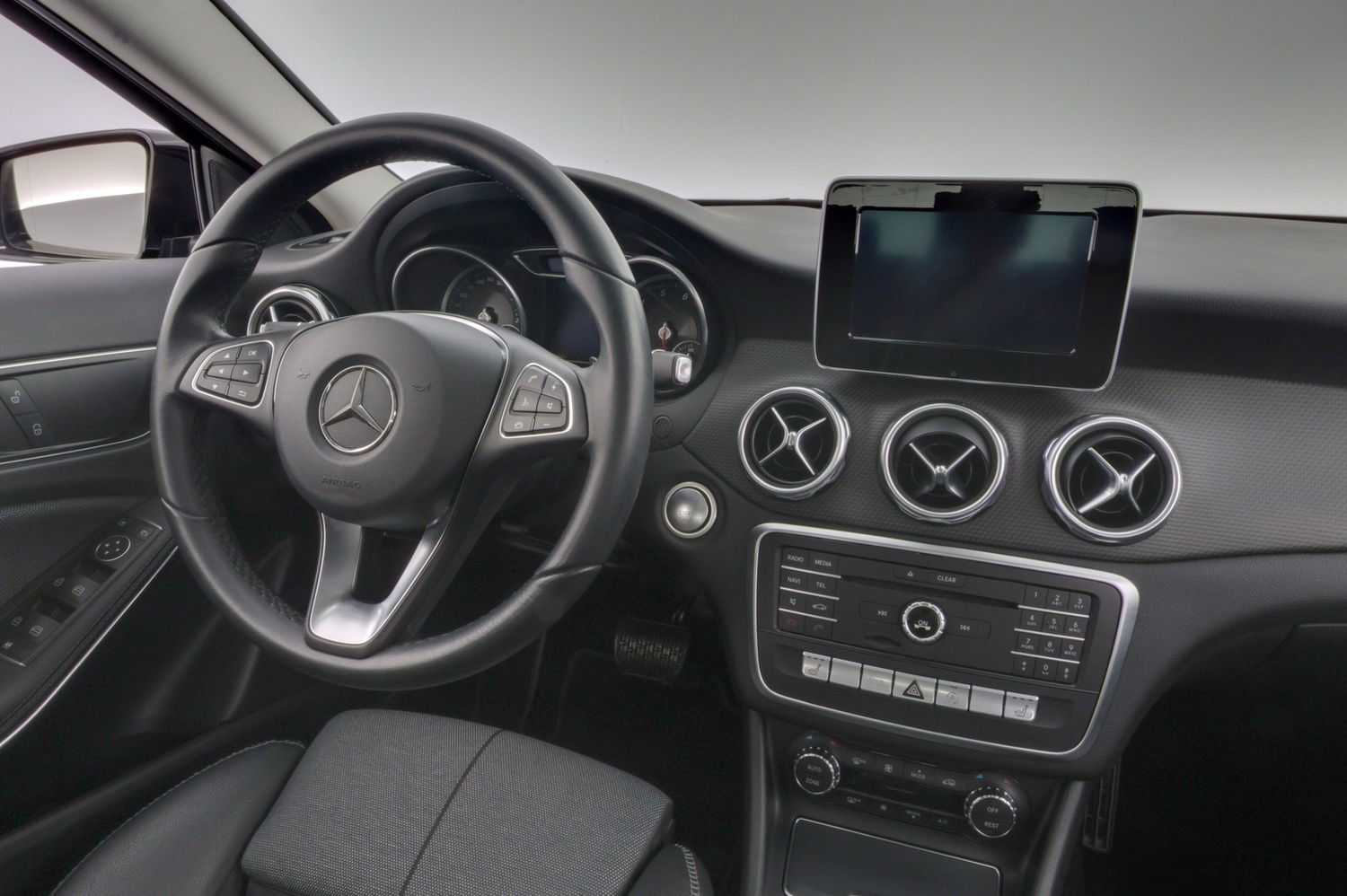 Mercedes-Benz GLA vaihtoauto