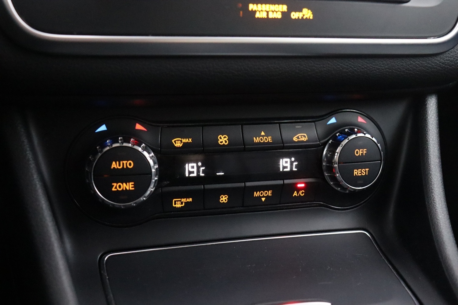 Mercedes-Benz GLA vaihtoauto