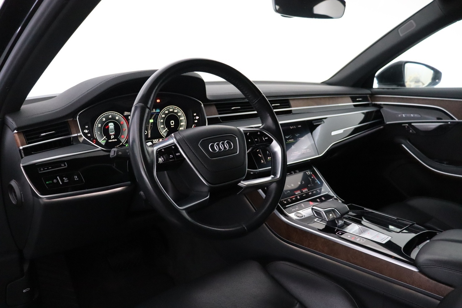 Audi A8 vaihtoauto