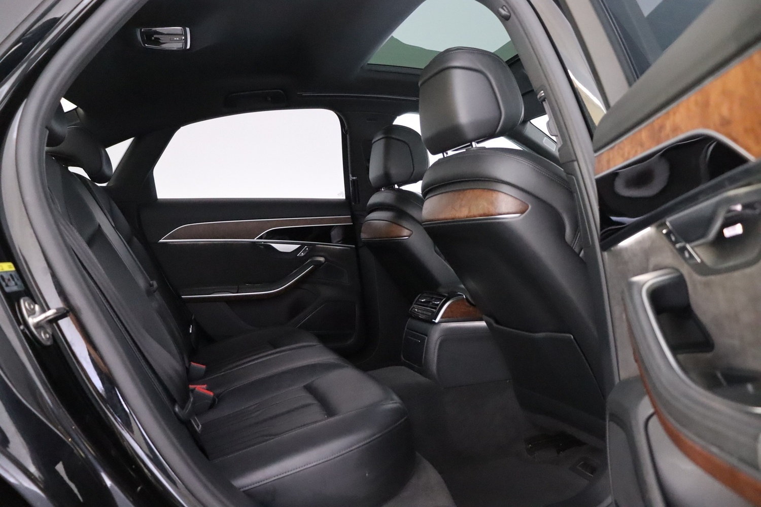 Audi A8 vaihtoauto