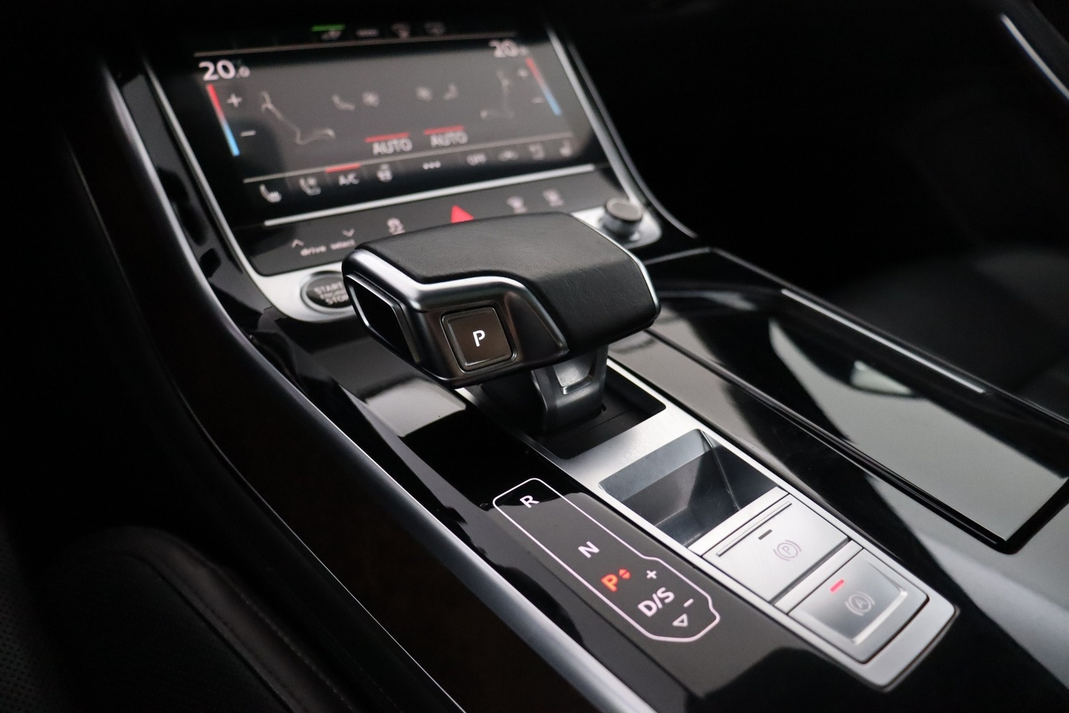 Audi A8 vaihtoauto