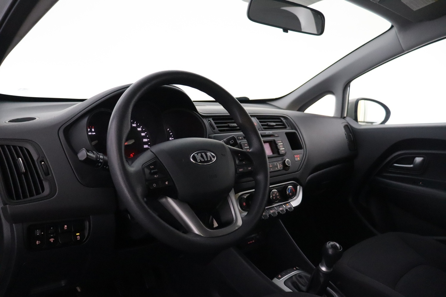 Kia Rio vaihtoauto