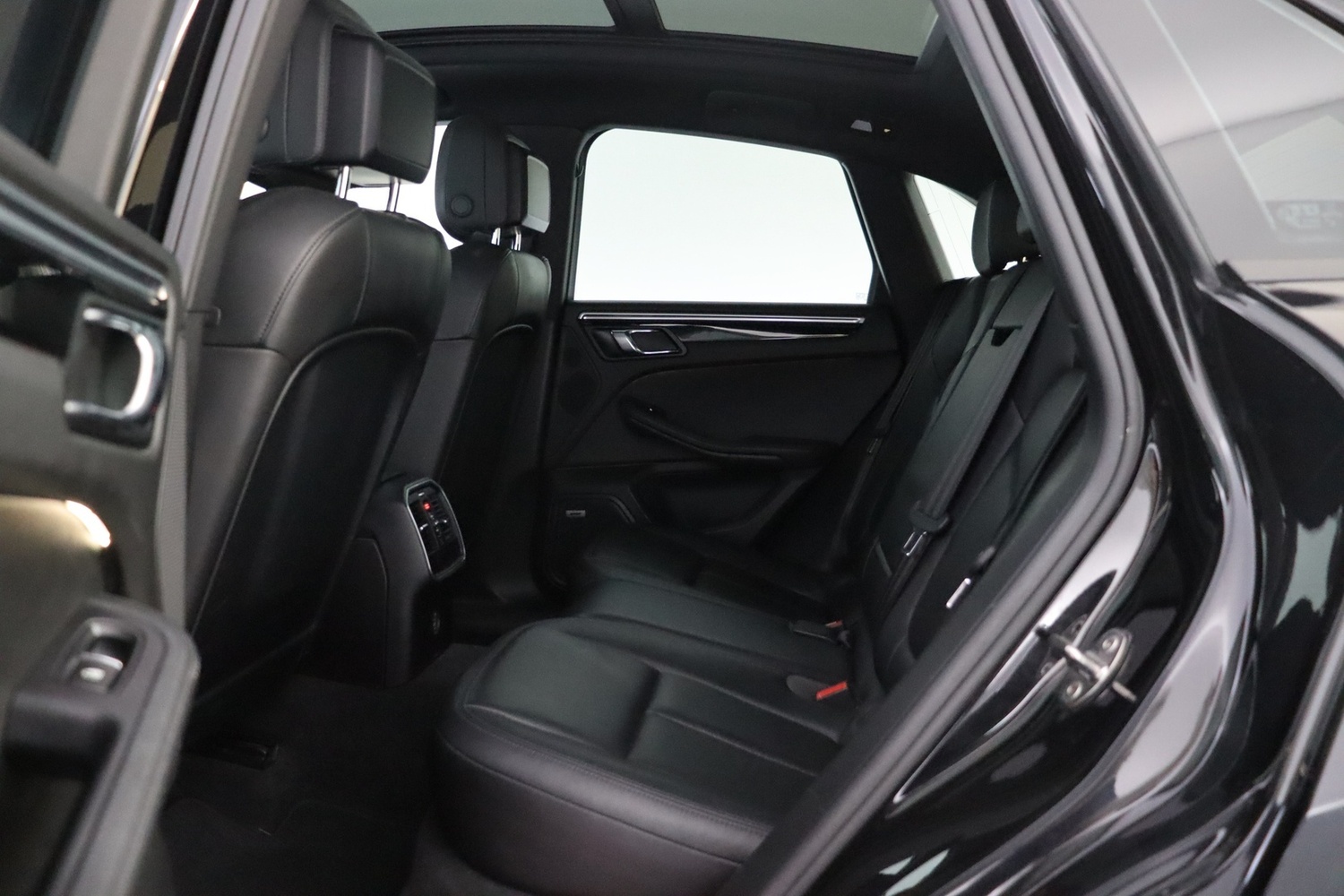 Porsche Macan vaihtoauto