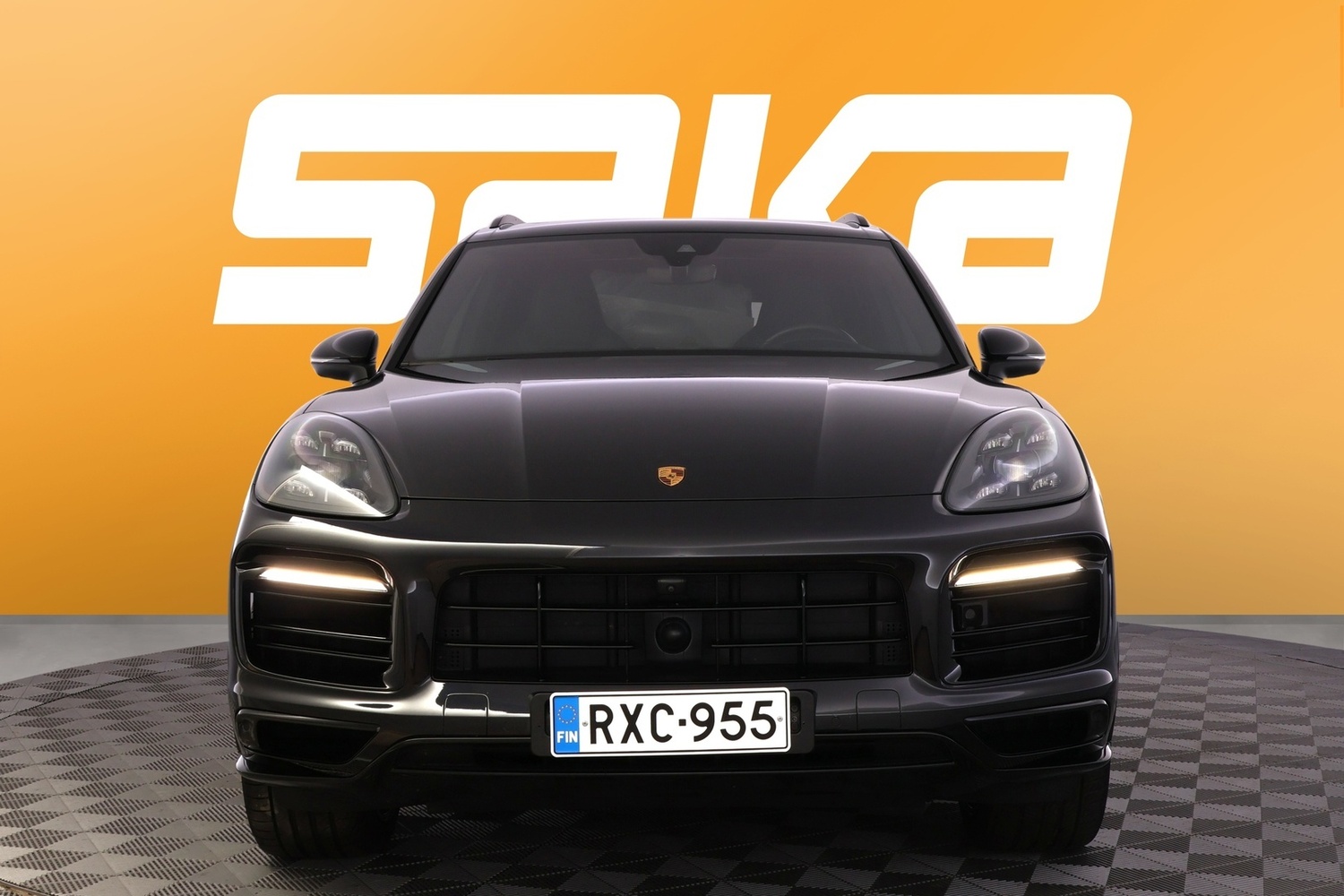 Porsche Cayenne vaihtoauto