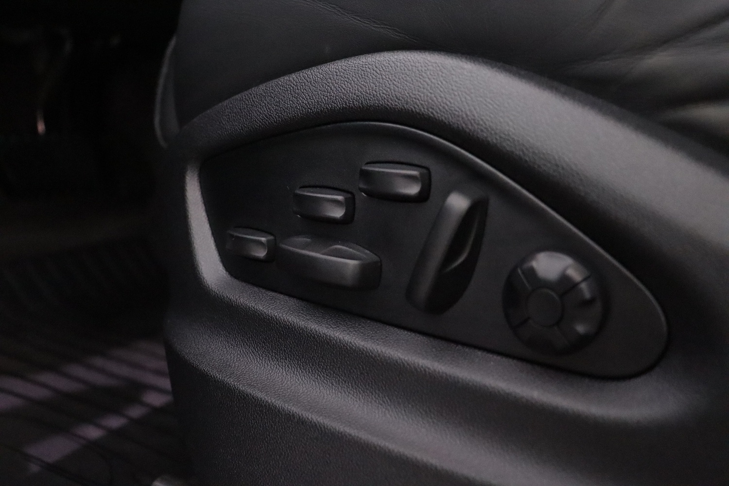 Porsche Cayenne vaihtoauto