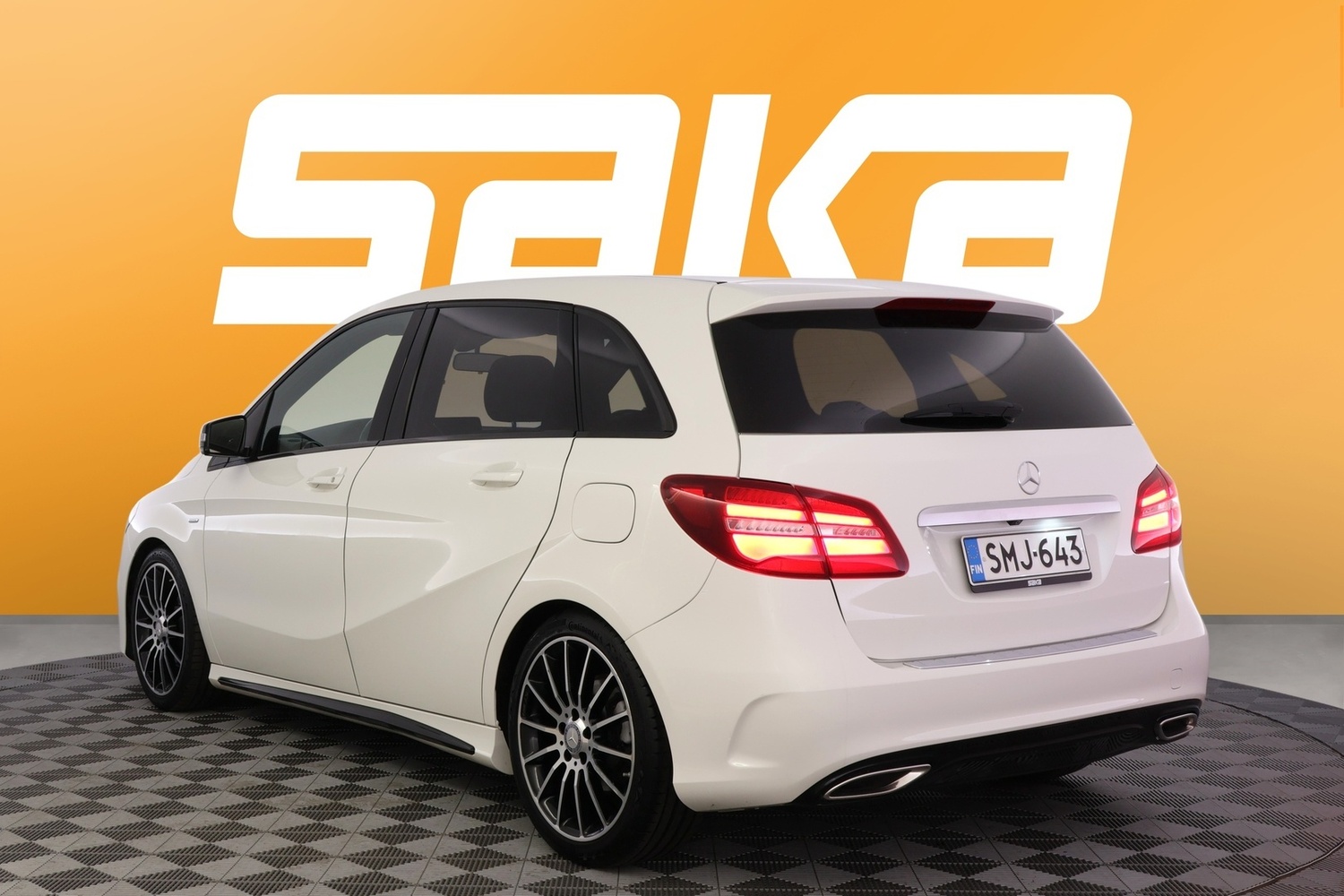 Mercedes-Benz B vaihtoauto