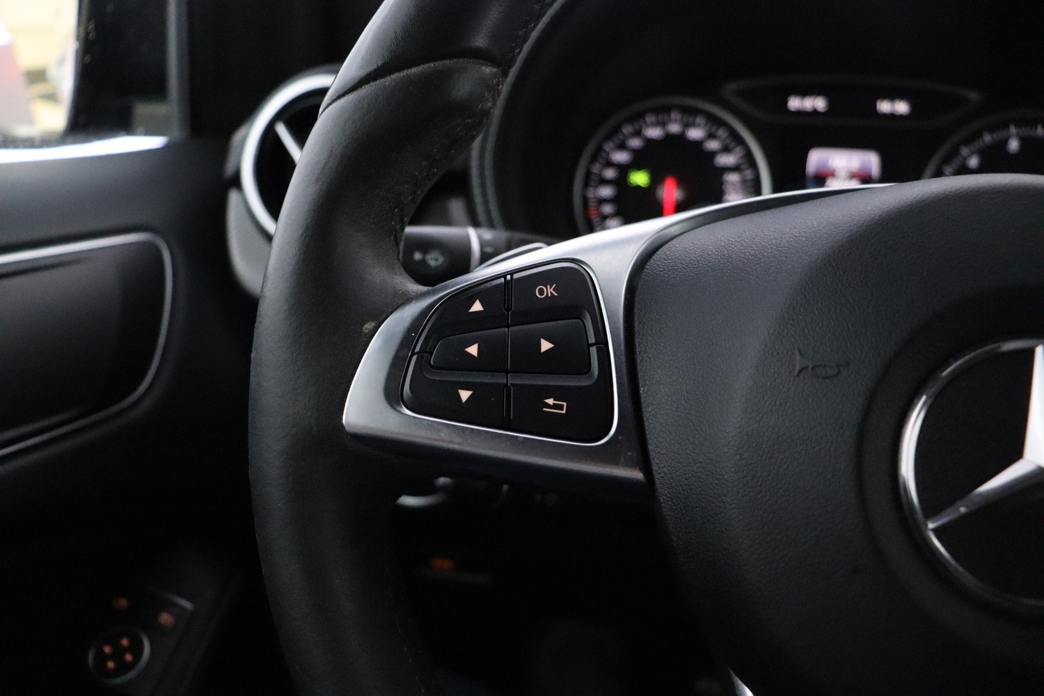 Mercedes-Benz B vaihtoauto