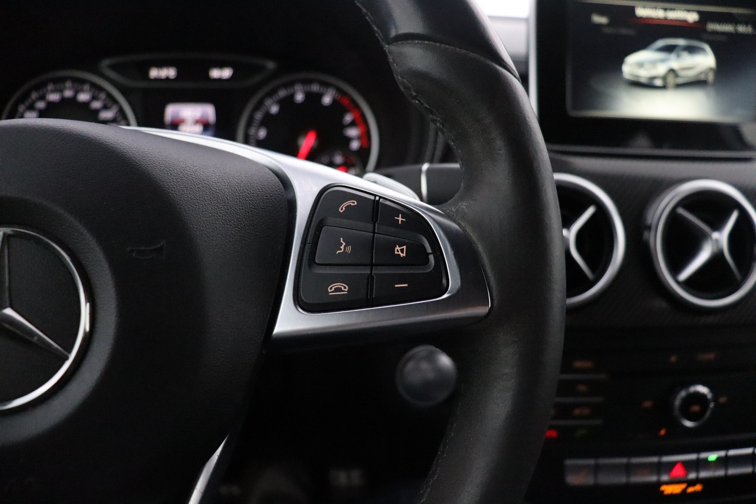 Mercedes-Benz B vaihtoauto