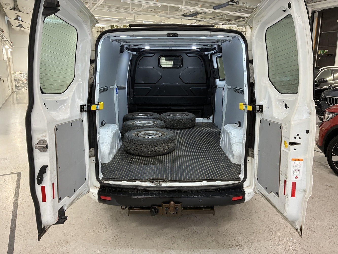 Ford Transit Custom vaihtoauto