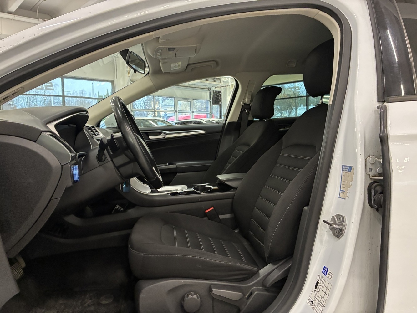 Ford Mondeo vaihtoauto