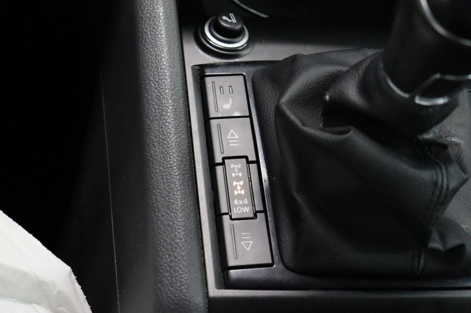 Volkswagen Amarok vaihtoauto