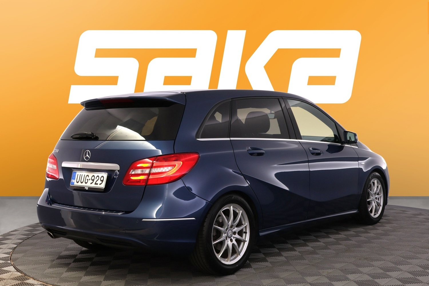 Mercedes-Benz B vaihtoauto