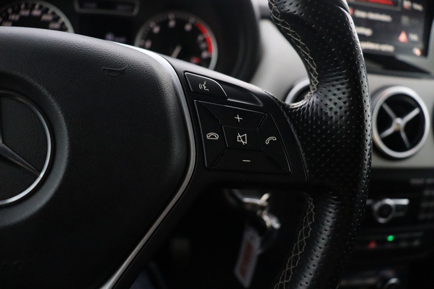 Mercedes-Benz B vaihtoauto