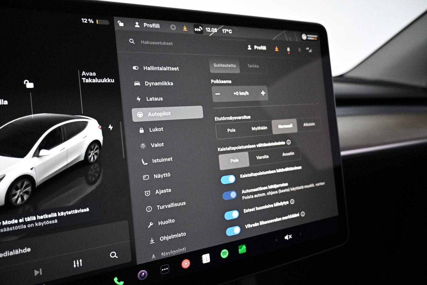 Tesla Model Y vaihtoauto