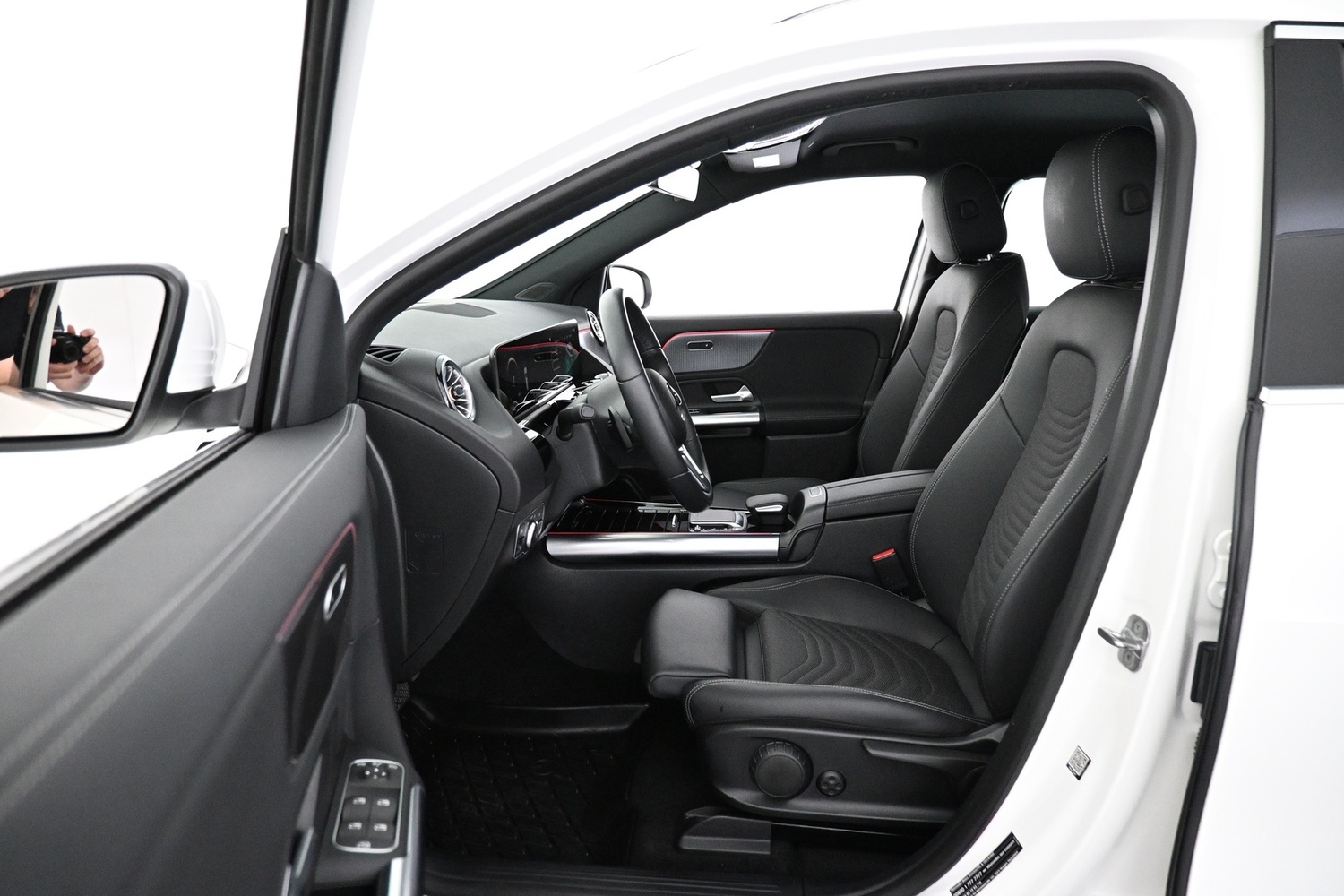 Mercedes-Benz EQA vaihtoauto