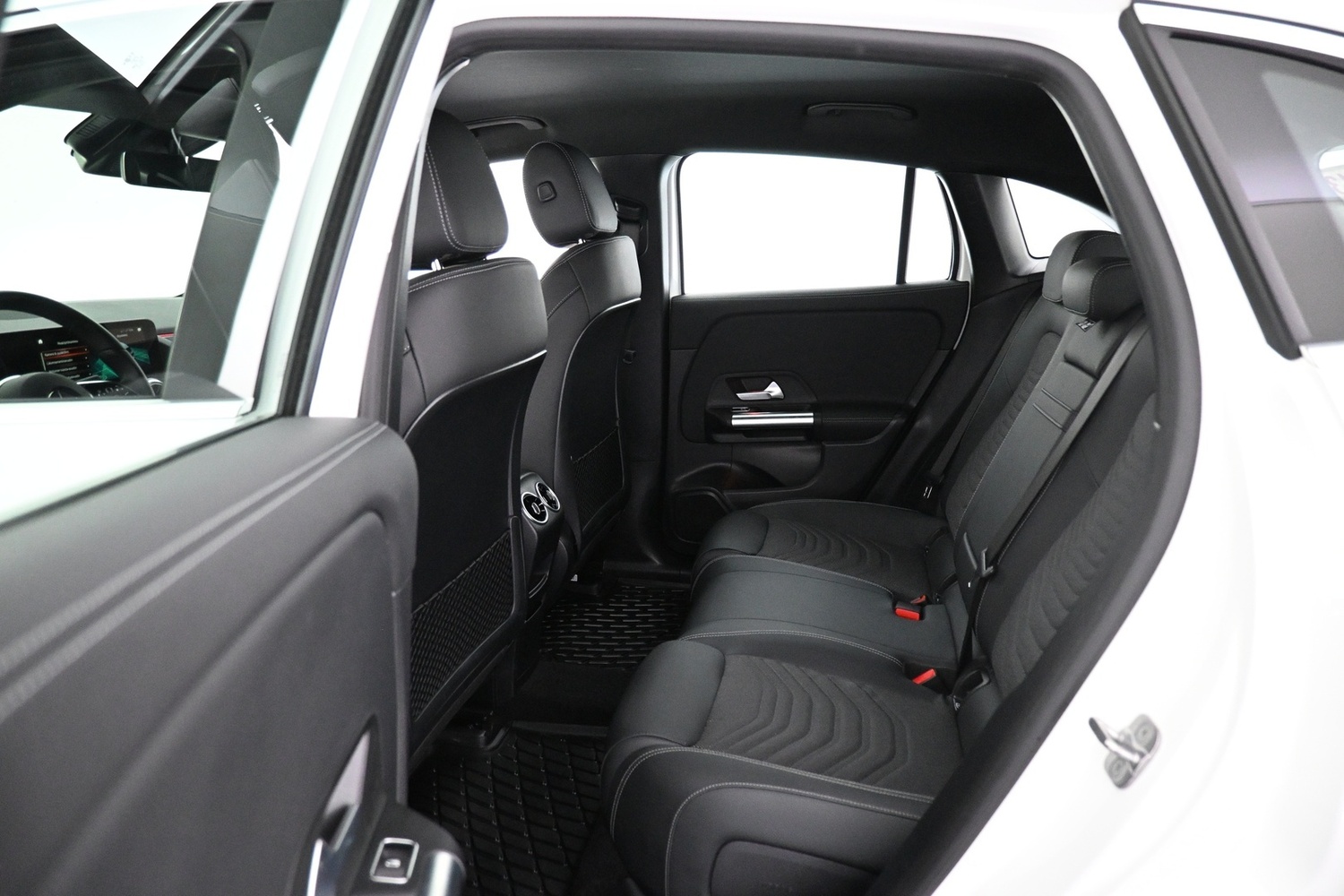 Mercedes-Benz EQA vaihtoauto