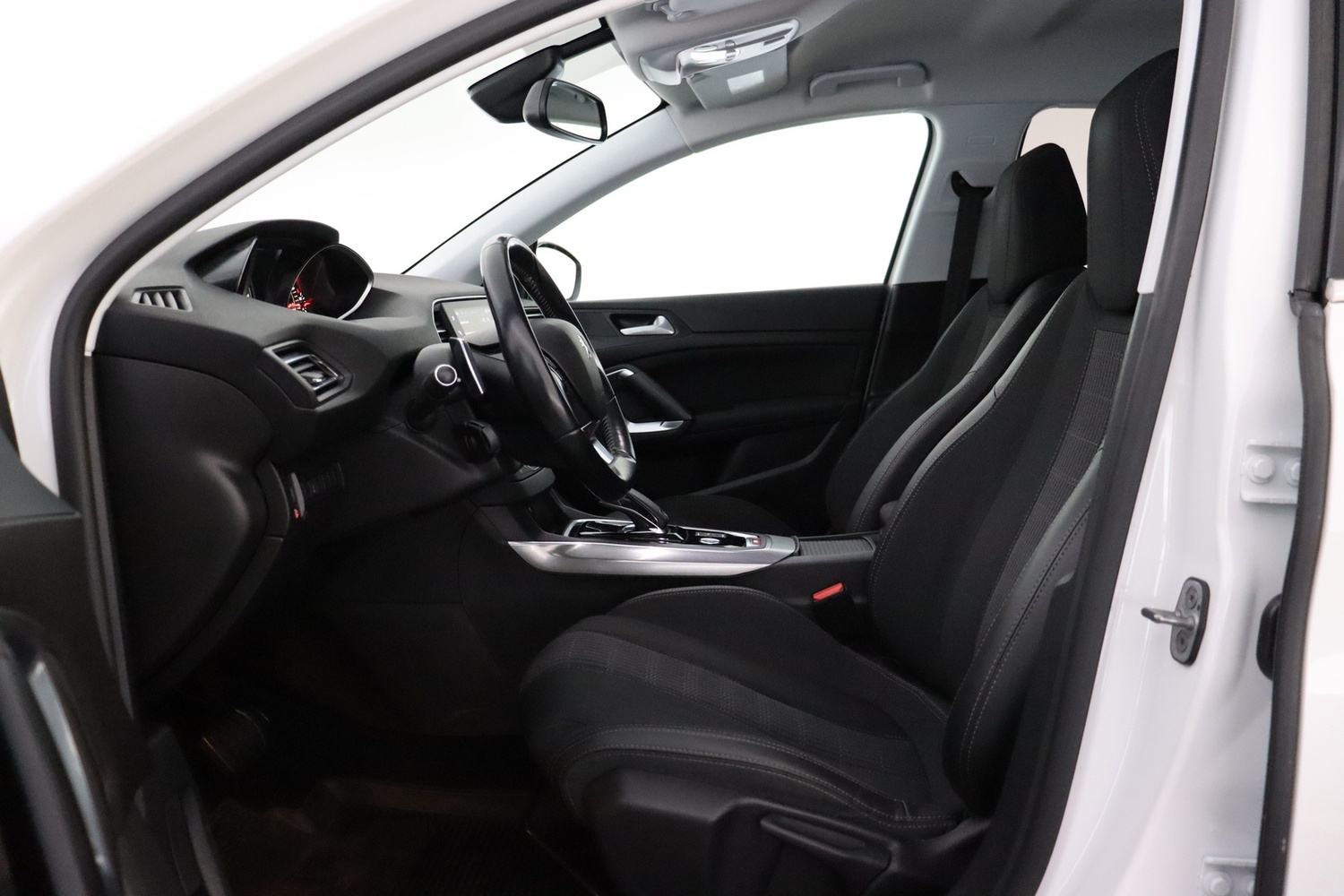 Peugeot 308 vaihtoauto
