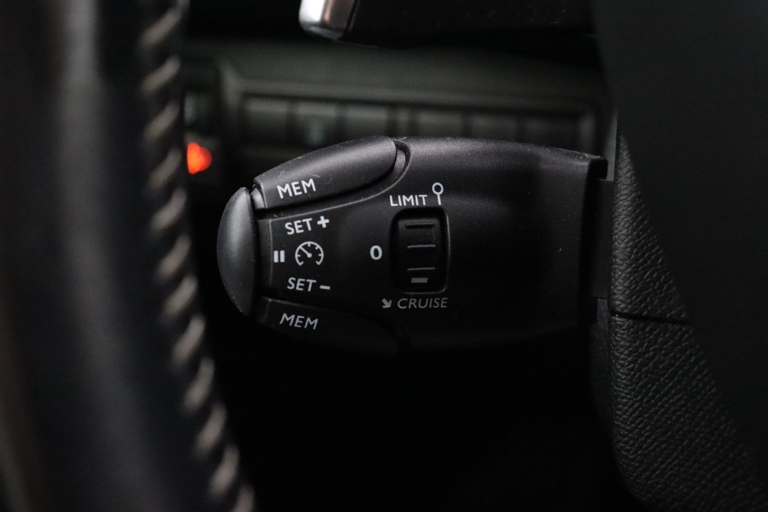 Peugeot 308 vaihtoauto